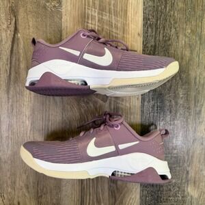 NEW Nike Zoom Bella 6 Womens 10 Purple Training Shoes DR5720 500 Gym Workout
